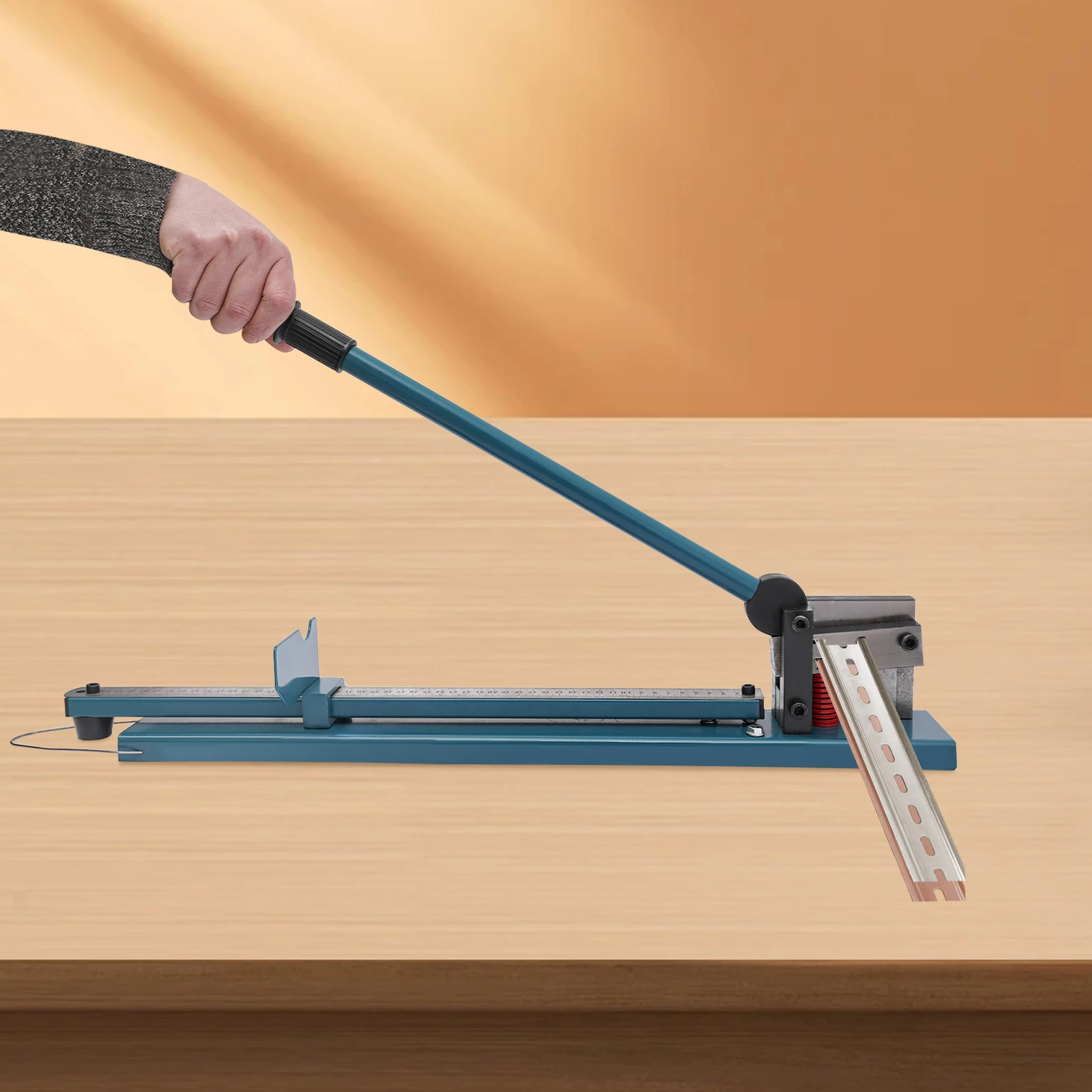 DC-35 Manual Rail Cutting Machine Guide Rail Cutter with Measuring Ruler 35-40cm Cutting Width for Cutting Aluminum Guide Rails