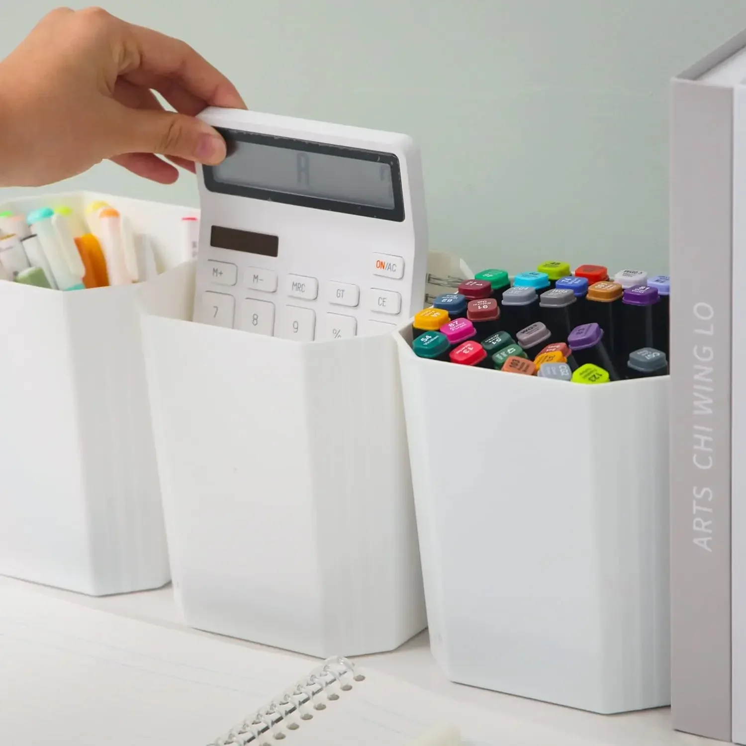 lastic Storage Bins Clear Storage Box with Lids Multipurpose Stackable Storage Containers for Organizing Tool, Craft, Crayon