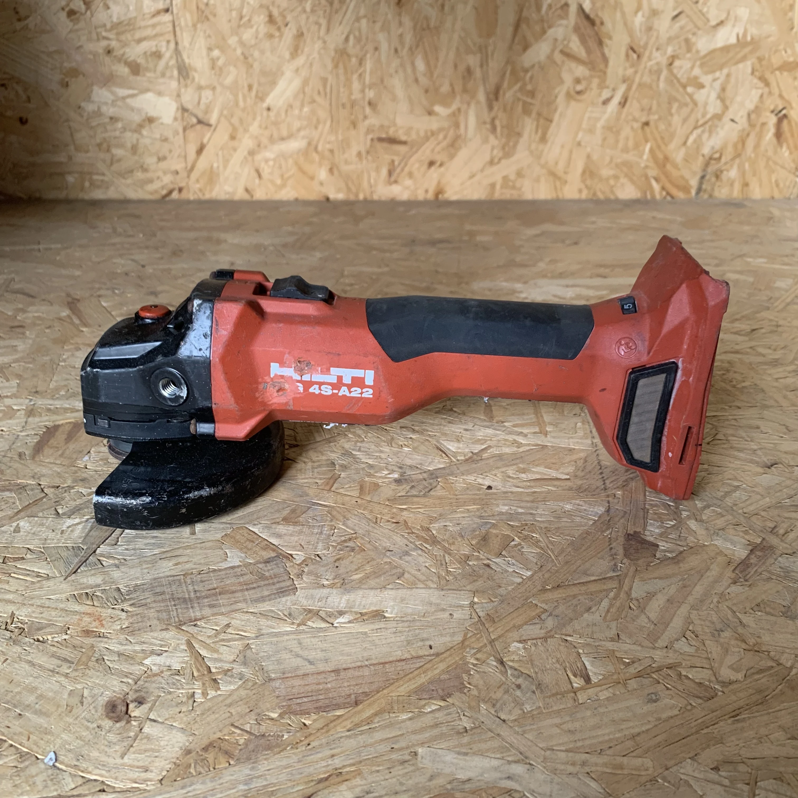 HILTI NURON Series AG 4S-A22-5 Charging Angle Grinding Machine Polishing Electromechanical Grinding Machine Used Only Body