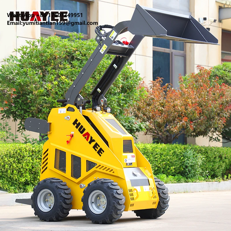 Euro 5 EPA Kubota Diesel Skid Steer Mini Track Skid Steer Loader 400KG With Forest Mulcher Lawn Mower