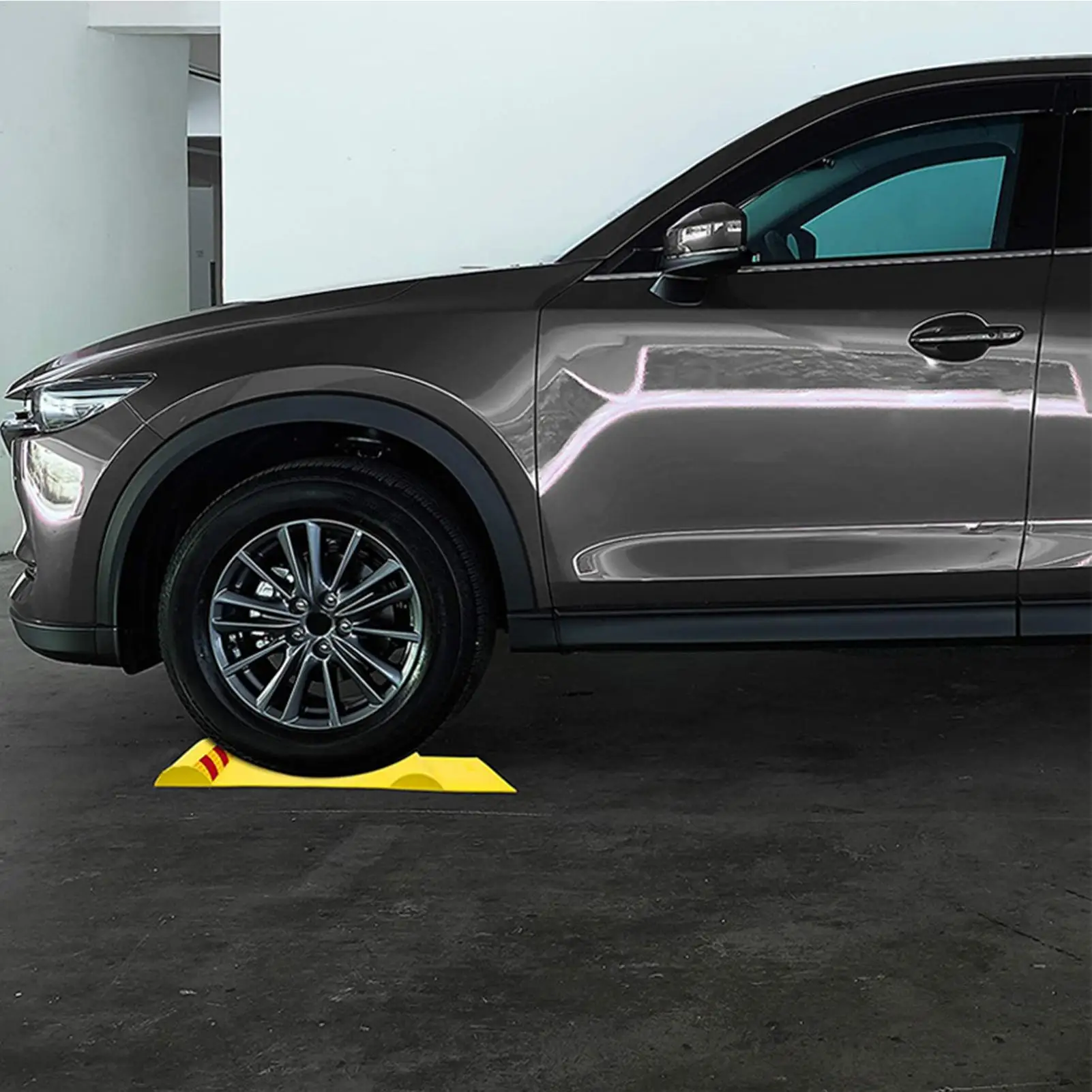 Parking Mat Car Stopper Parking Car Tire Stopper Mat For Garage Floor High Visibility Wheel Stabilizer Guides Stops For