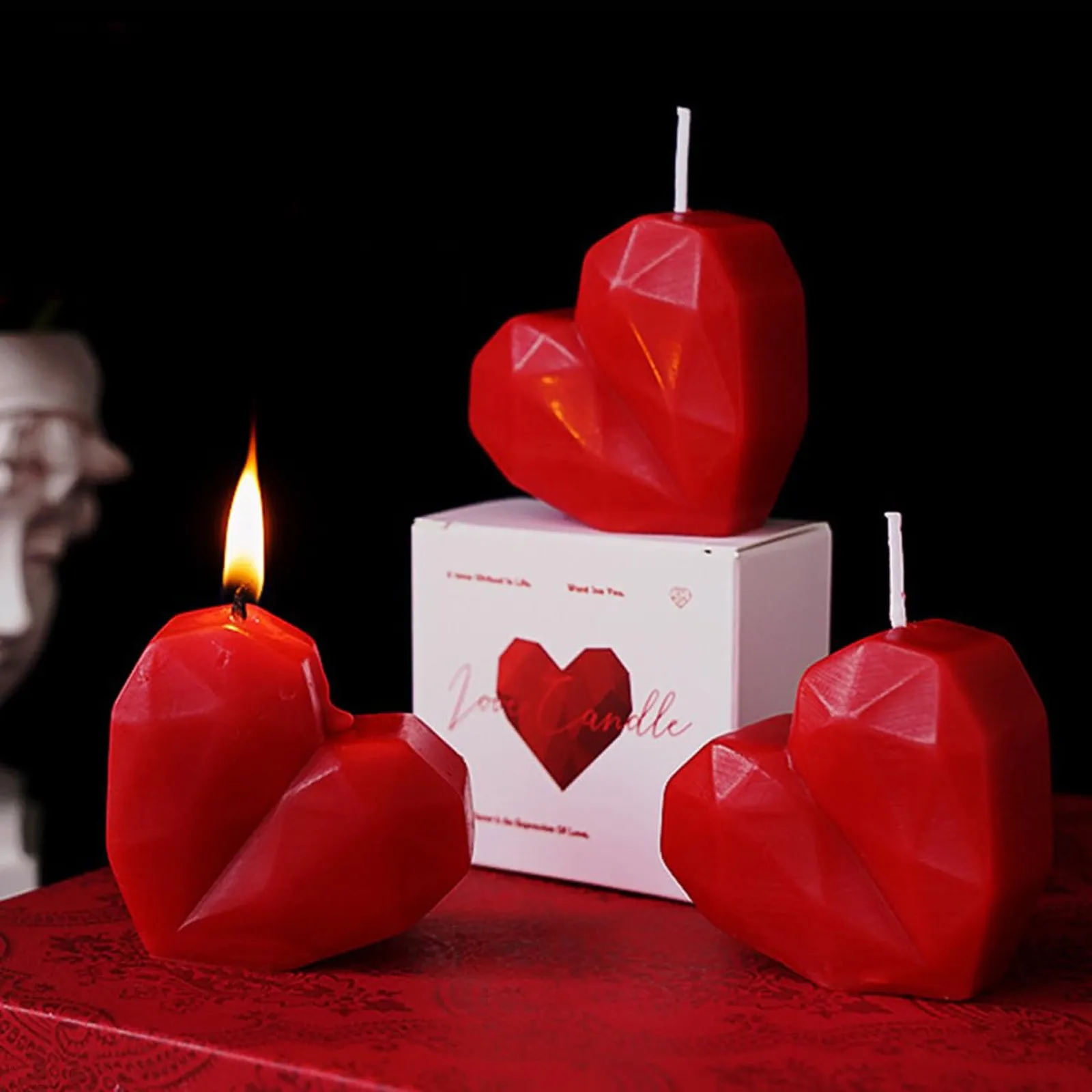 Love Aromatherapy Candle Valentine's Day Wedding Gift Heart Shaped Handmade Atmosphere 3D Design Geometric Texture Shaped Candle