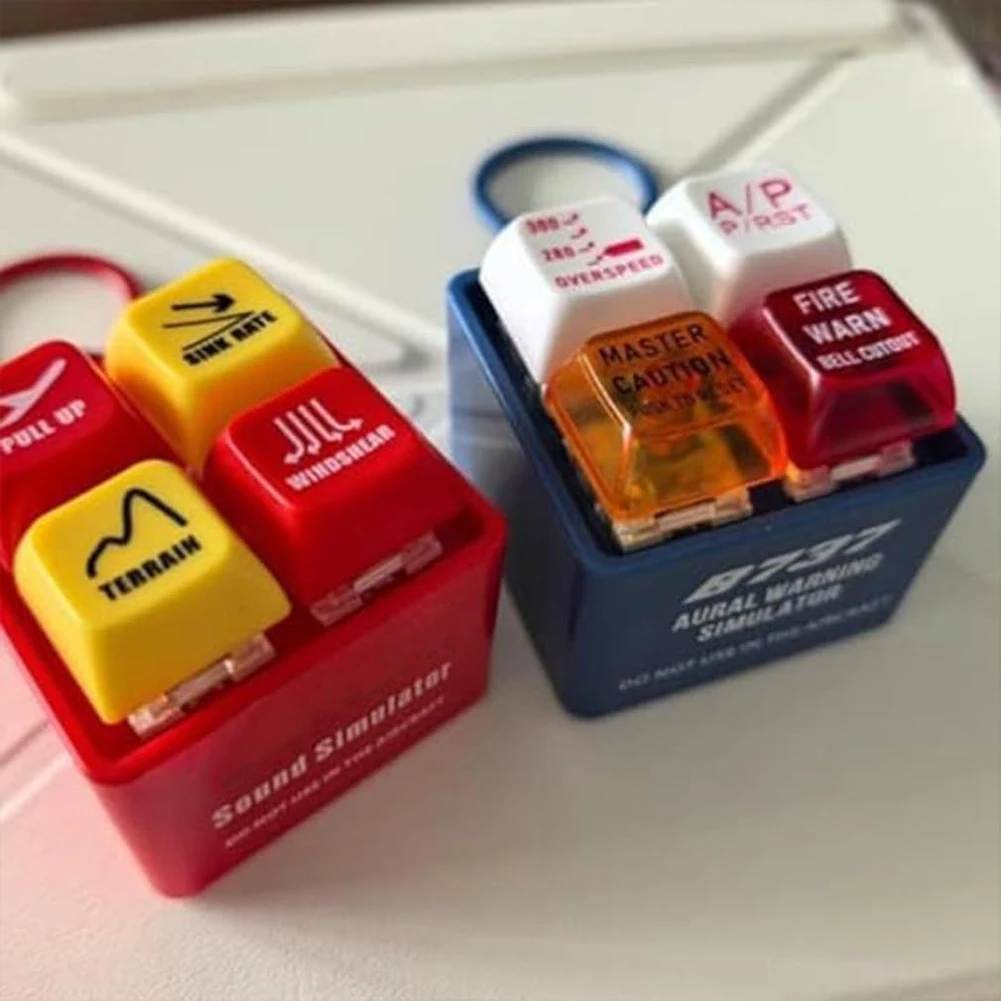 Warning Sound Simulator Keychain with LED Light Airplane Alert Keychain Emergencies Pilot Ornament for Aviation Fans Handbag