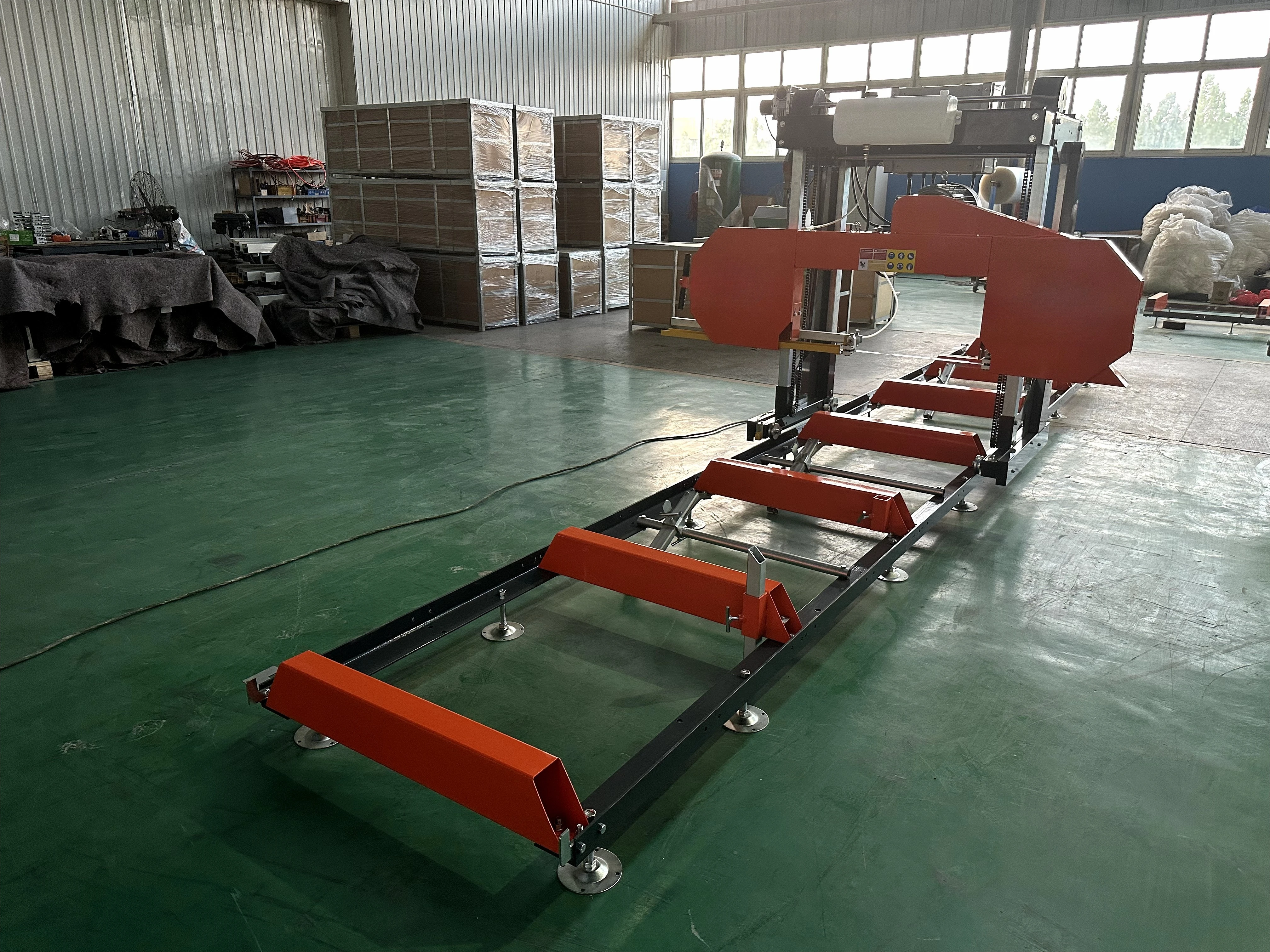 Auto-Lift Portable Sawmill 7.5kW, Heavy Duty Electric Sawmill for Professional Wood Cutting, Forestry Timber Milling